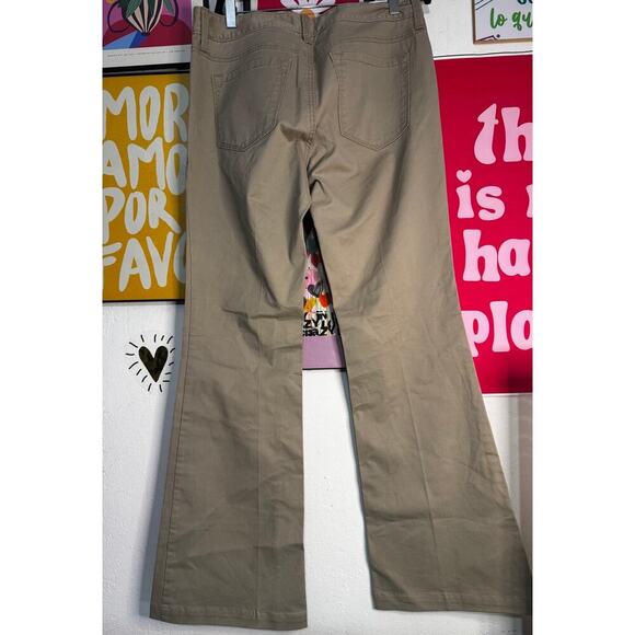 Ann Taylor LOFT Pants – Size 6 – Khaki Beige Bootcut – NWT – MSRP $59.50 - Picture 4 of 4